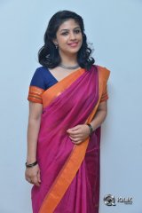 Supriya Aysola Interview About Babu Baga Busy Movie